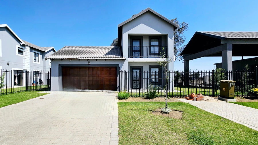 4 Bedroom Property for Sale in Arcata Estate Free State